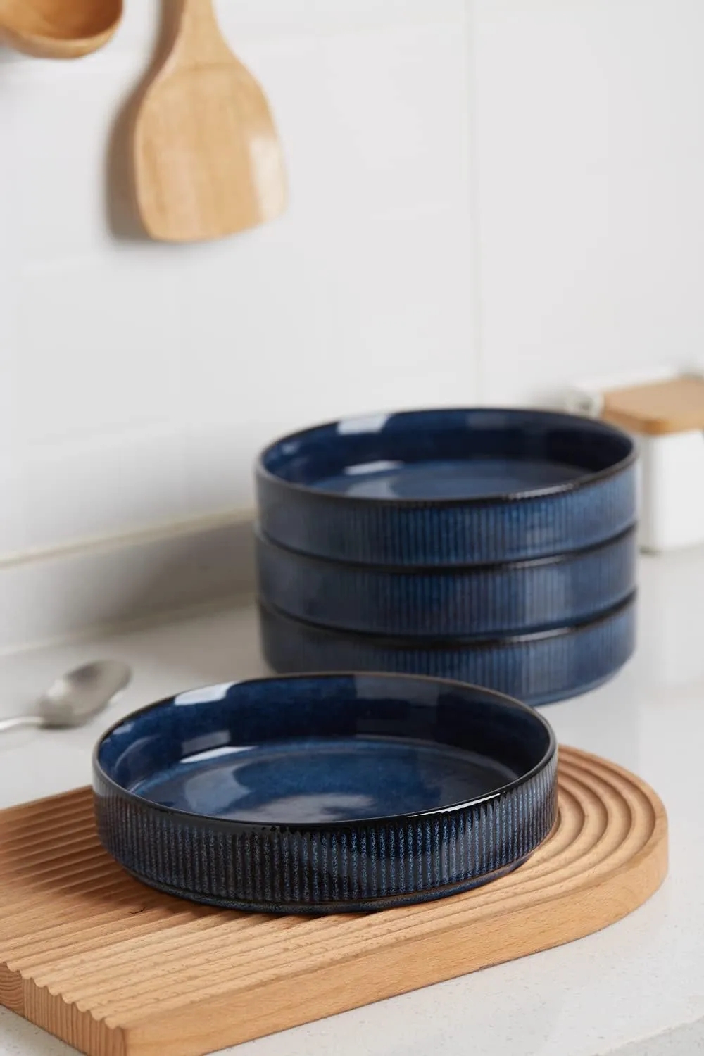 famiware Star 7.5" Pasta Bowls Set, Salad Bowl Set of 4, Double Reactive Glaze, Stackable, Ideal for Your Friend for Housewarming, Festivals, Nebulas Blue
