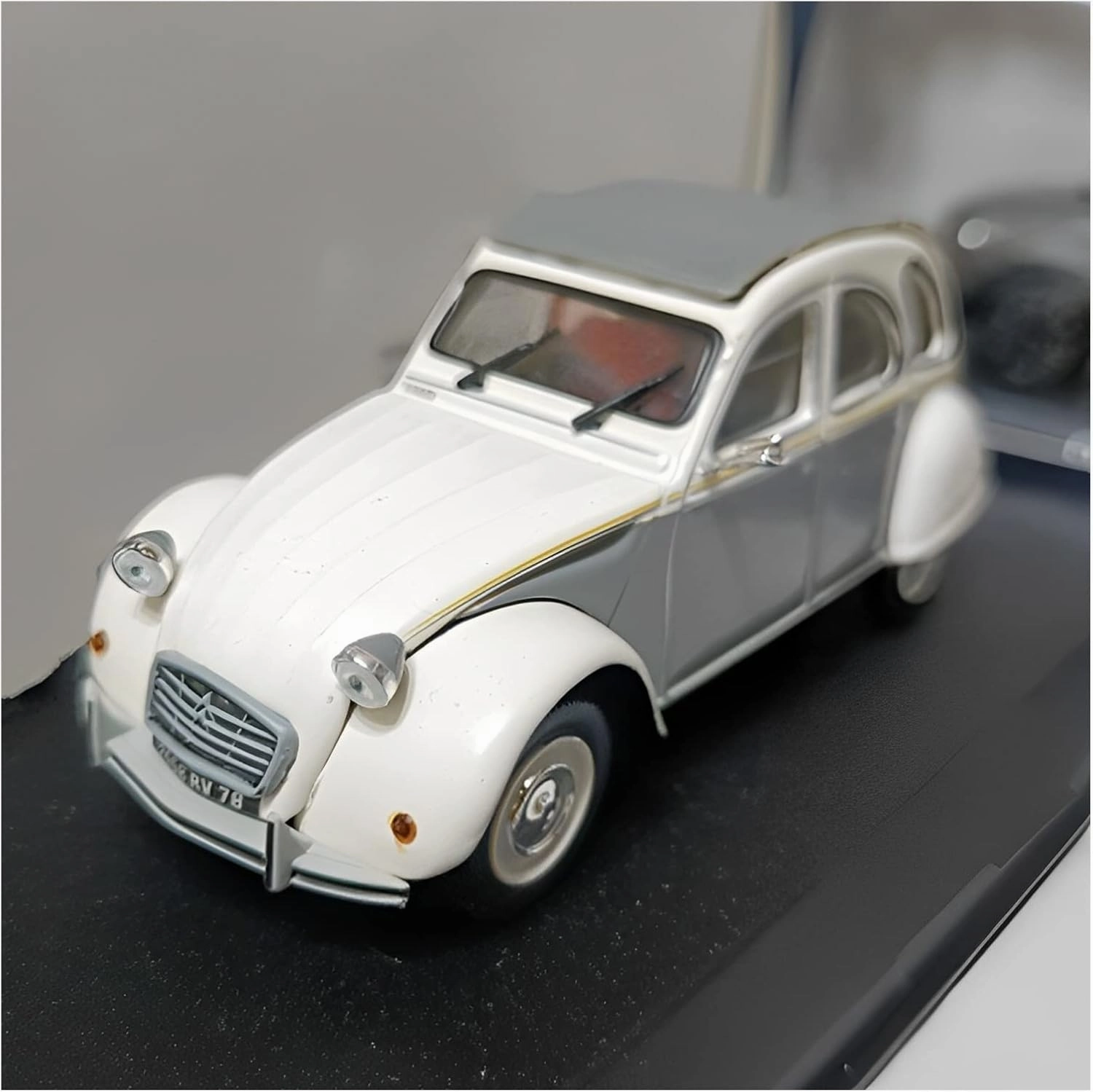 for Citroen 2CV Dolly 1985 1 43 Alloy Classic Car Model Crafts Decoration Gift Non-Remote App Controlled Toys