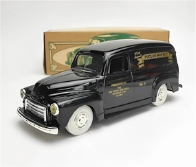 for GMC 1:25 Alloy Classic Car Model Collection Toys Boys Gifts Non-Remote App Controlled Toys