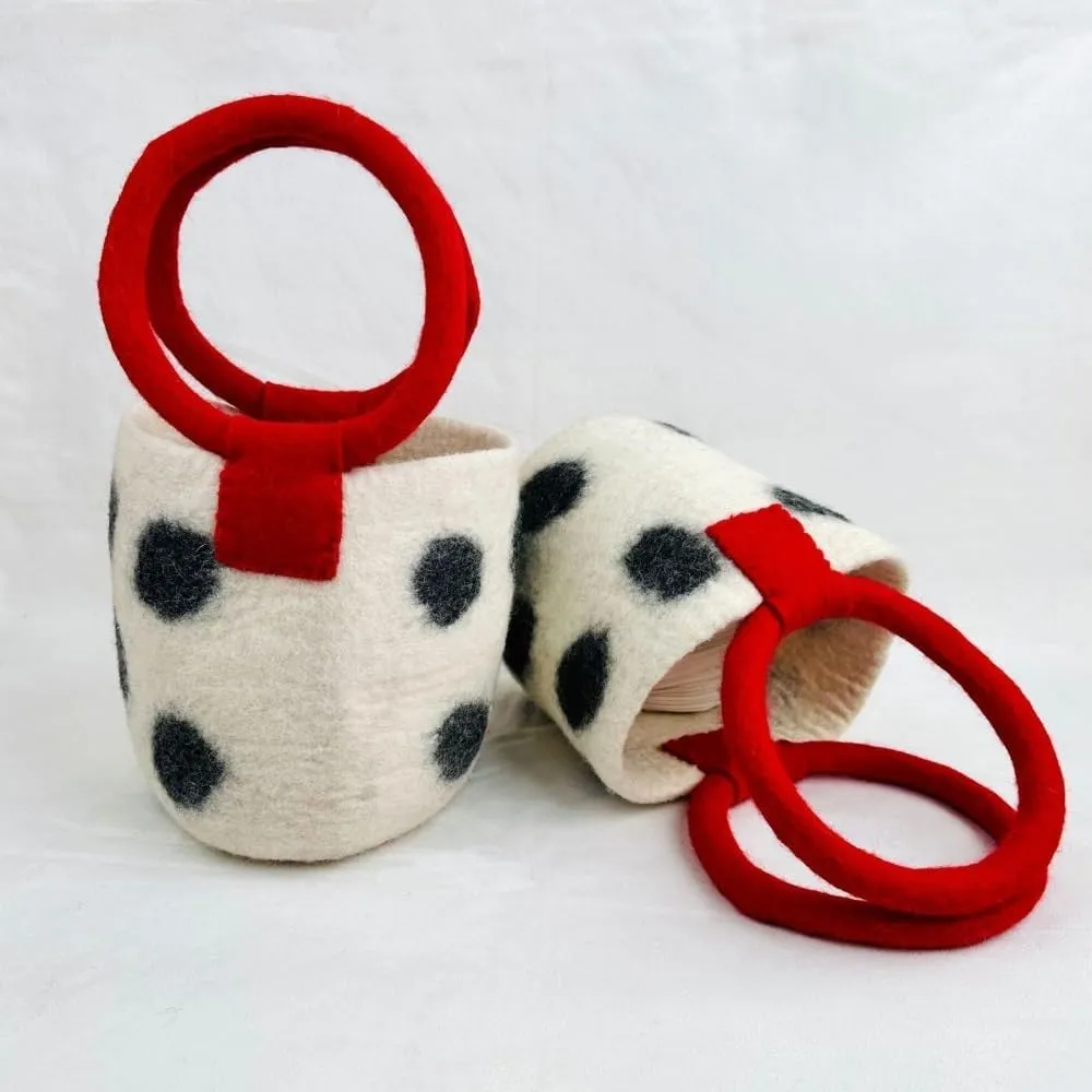 Handmade Wool Felt Polka Dot Circular Handbag Cute Water Bucket Bag for Women Simple Design Tote Bag