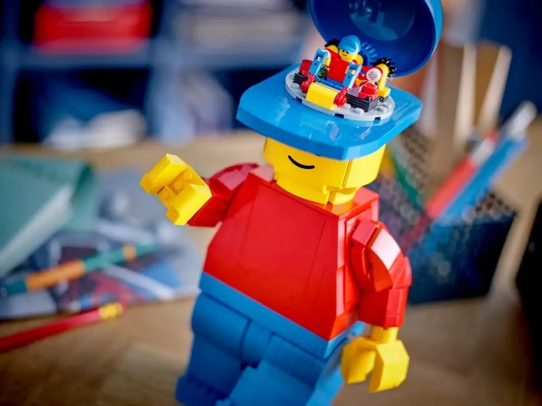 LEGO 40649 - Up-Scaled Minifigure