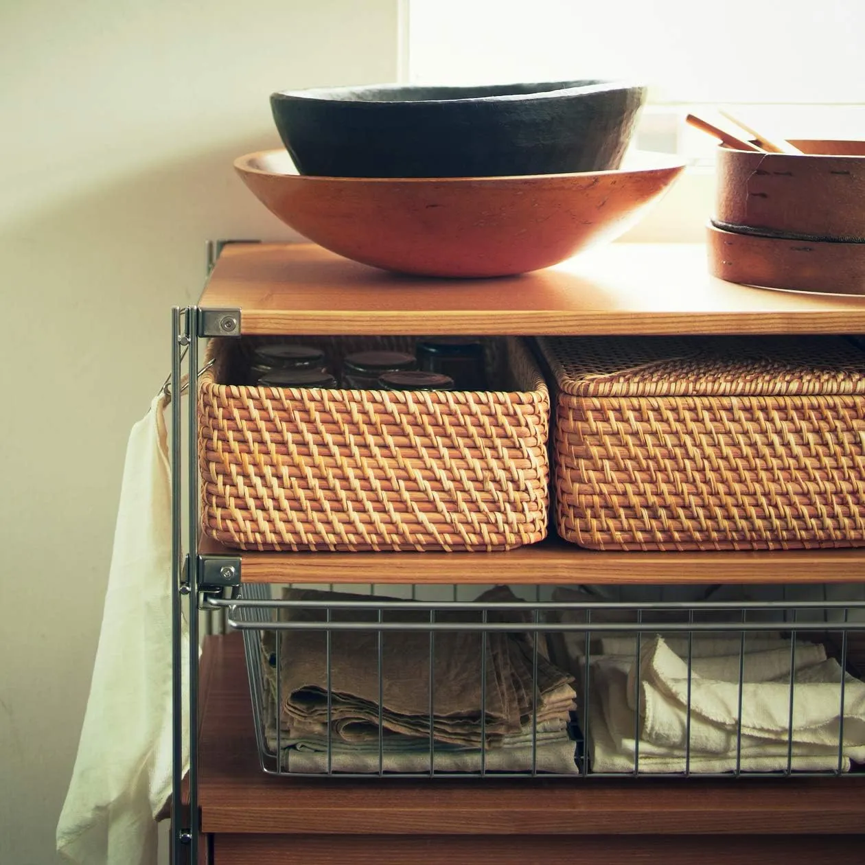 MUJI 47381290 Overlapping Rattan Rectangular Basket, Small (V) Approx. Width 14.2 x Depth 10.2 x Height 4.7 inches (36 x 26 x 12 cm)