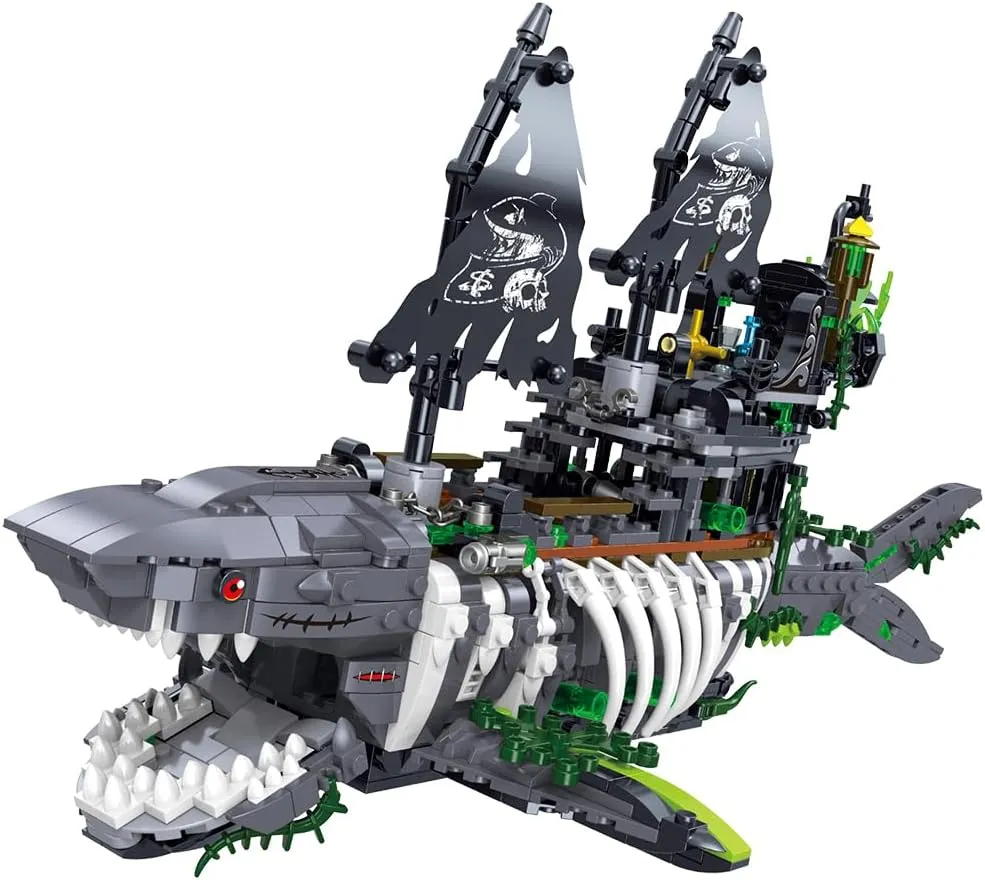Pirate Ship Building Toys, Creative Ghost Shark Pirate Ship Building Sets, Model Ship Building Bricks Set for Kids(1155 PCS)
