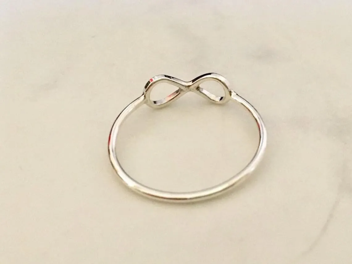 RAVARIA GEMS Bow Rings Infinity Rings for Women in Sterling 925 Silver Sterling nfinity Thin Band Stackable Minimalist Ring For Woman