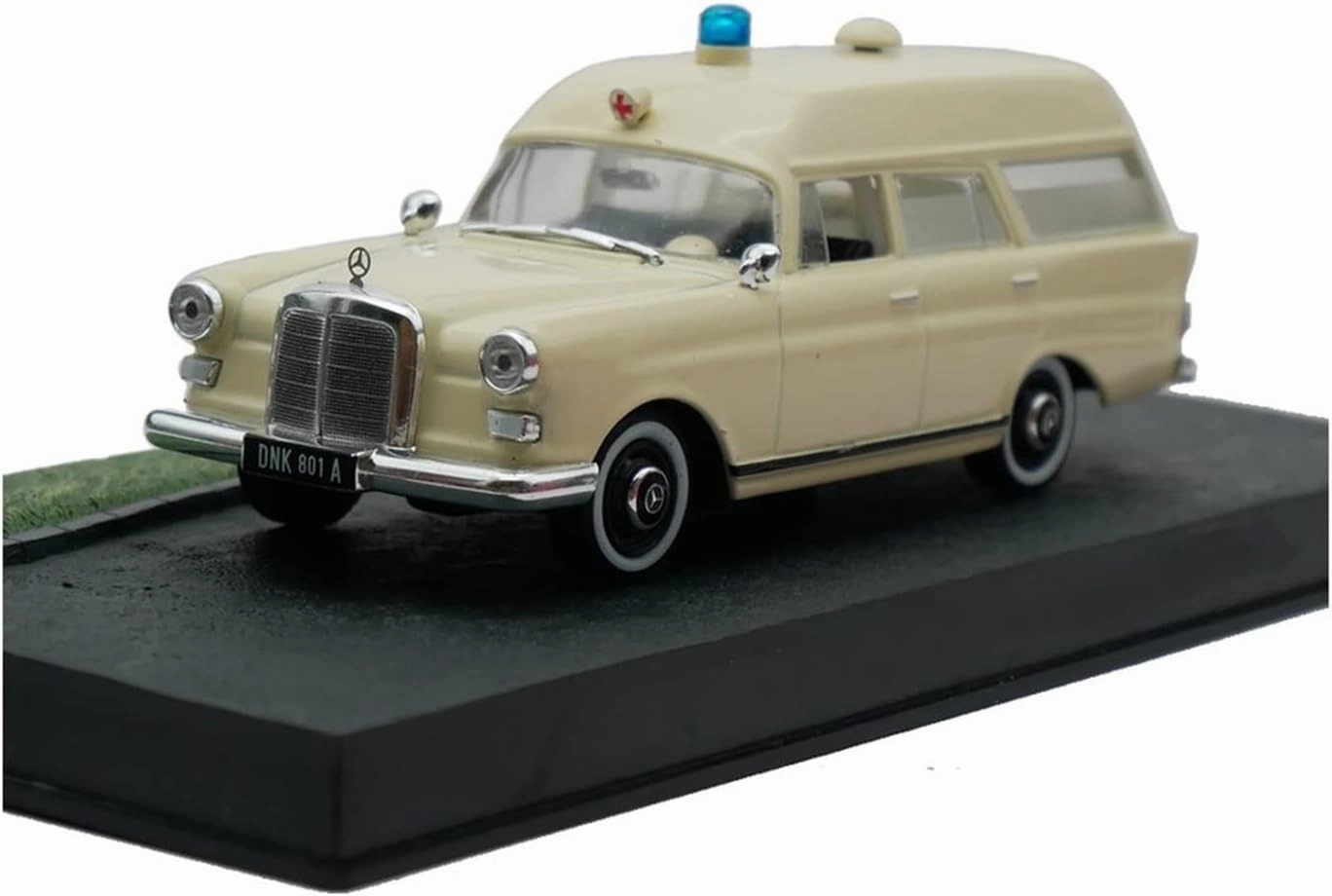 Resin Car Vehicle Model Fit for Mercedes-Benz Binz 1 43 Ambulance Alloy Car Model Decoration Toy Gift Display Festive Deluxe Gift