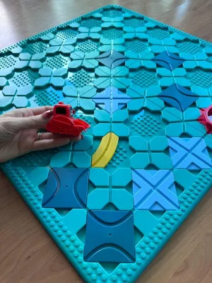 STEM Montessori Logical Road Builder Kids Puzzle Game Educational Toy Problem Solving Interactive Brain Teaser Fun Learning Screen Free Race Car Tracks Toddler Preschool Gift Ages 3 4 5 6 7 8