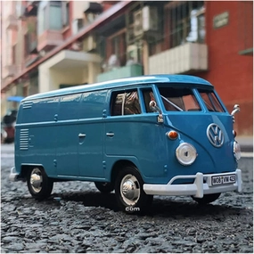 Toy car Model 1/24 for Volkswagens T1 Alloy Bus Model Diecasts Toy Retro Car School Bus Childrens Gifts (Color : C3)
