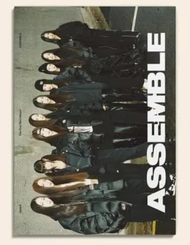 TripleS ASSEMBLE Mini Album Vol. 1, Random Version, Includes 68-page Booklet, Lenticular, Sticker, Poster (A ver)
