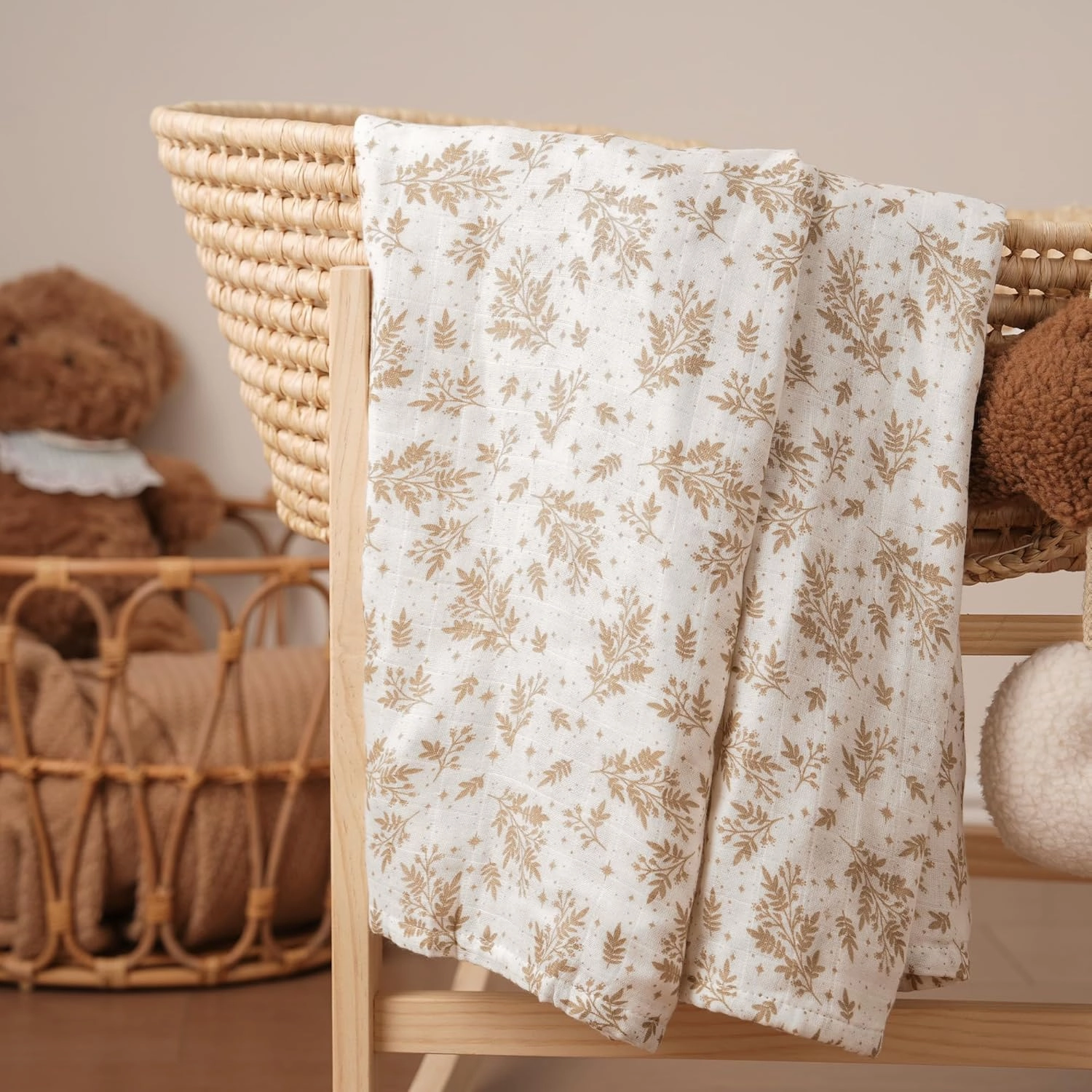 Yoofoss Muslin Swaddle Blankets, 4-Pack Receiving Blankets for Baby Boys and Girls, 47 x 47 Inches Baby Neutral Swaddle Wrap 70% Rayon from Bamboo and 30% Cotton